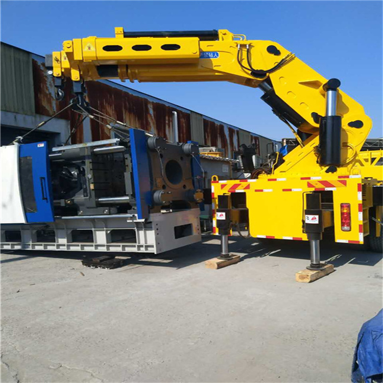 桐乡 大吨位折臂吊出租费用解析：一小时租赁多少钱